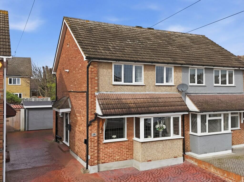 Main image of property: CHICHESTER CLOSE, Aveley 