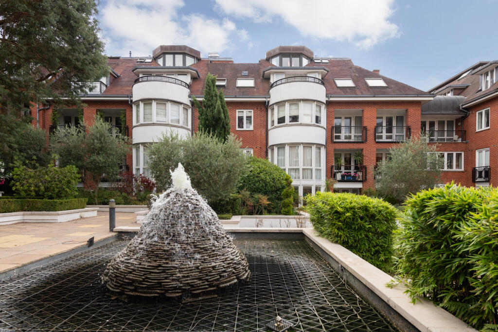 Main image of property: Kidderpore Avenue, Hampstead, NW3
