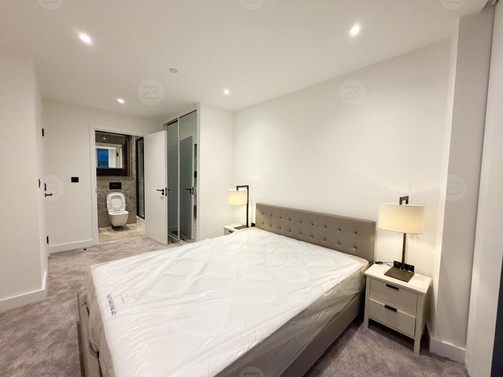 Apartment in Manchester - More