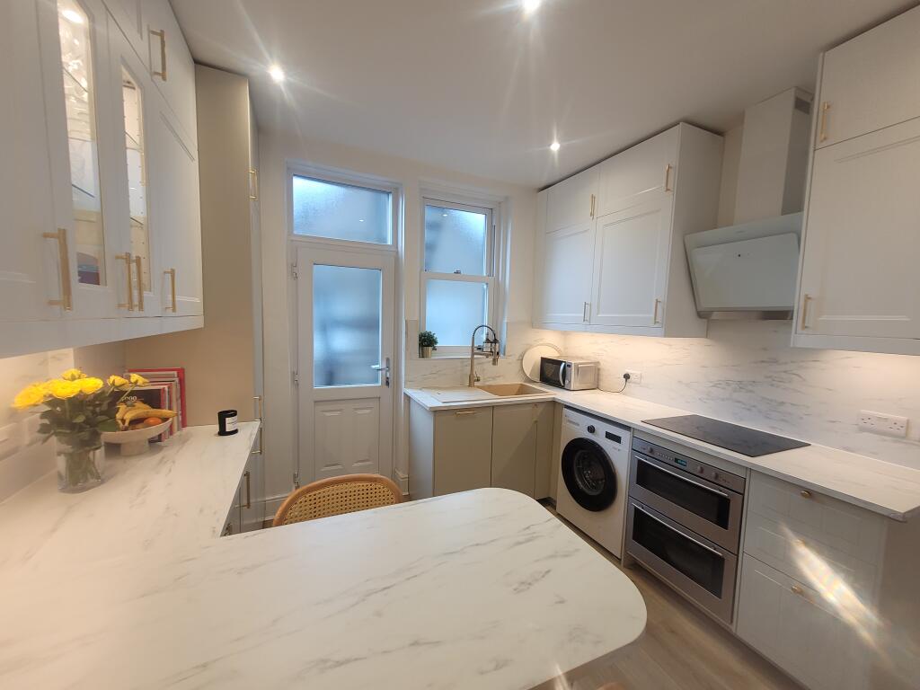 Apartment in Harrogate - More