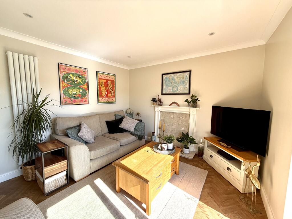 Apartment in Guildford - View 4