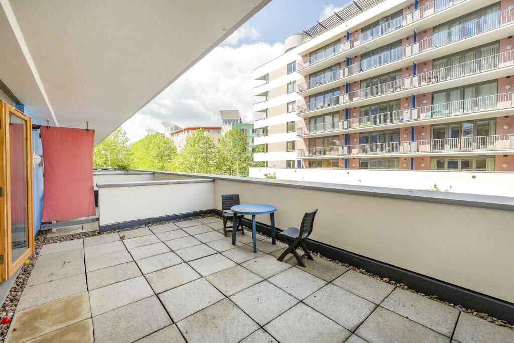 Cathedral Walk, Bristol, BS1 - View 3