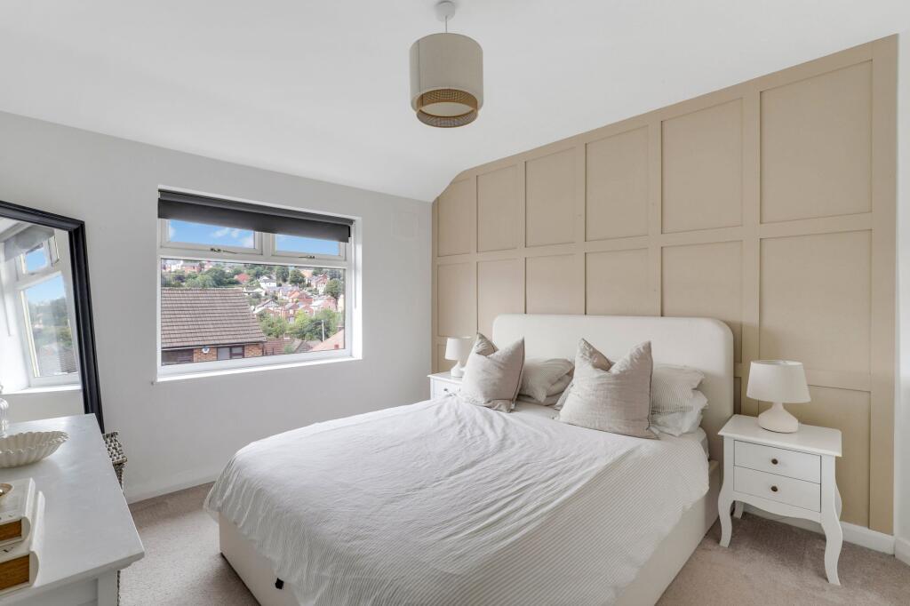 House in Nottingham, Porchester Gardens, Woodthorpe - View 5