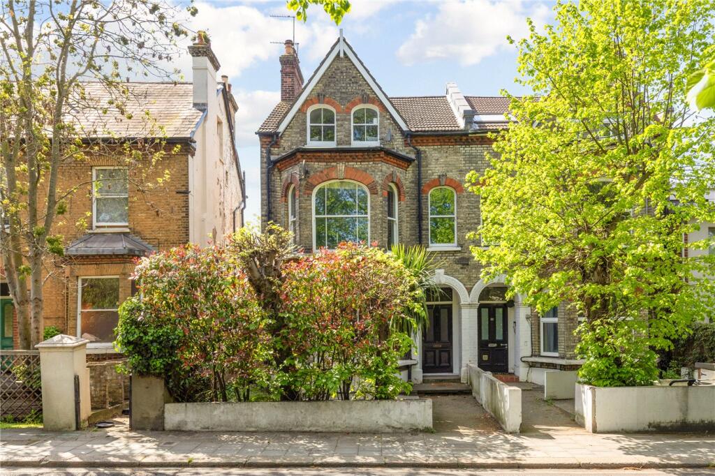 Main image of property: Herne Hill Road, London, SE24