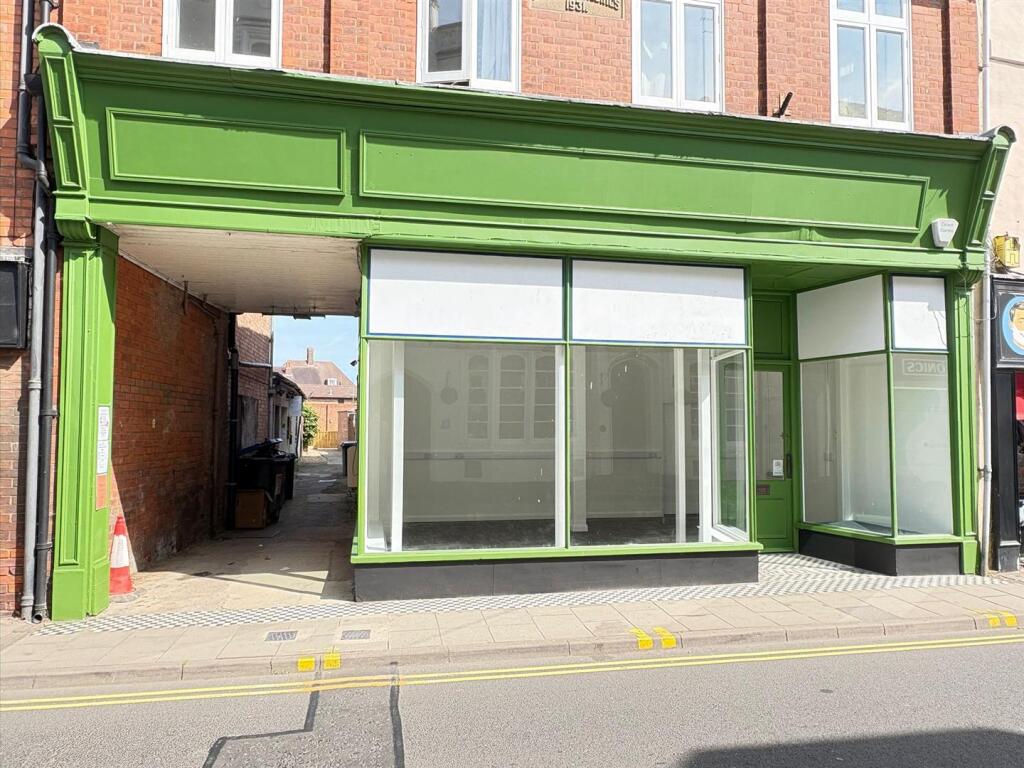 Main image of property: Mercer Row, Louth