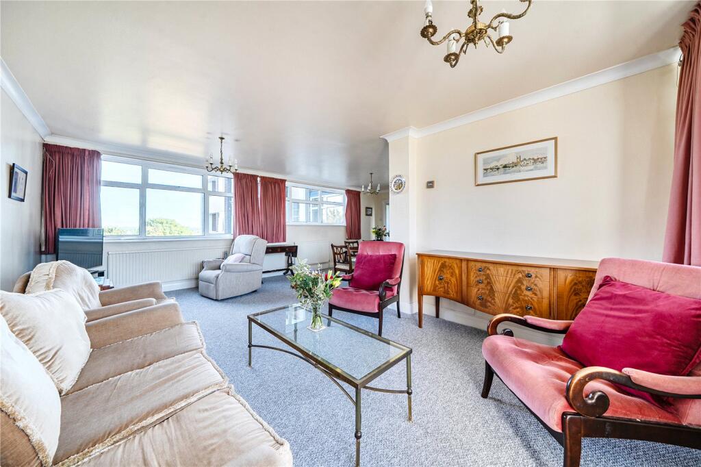 Apartment in London - More