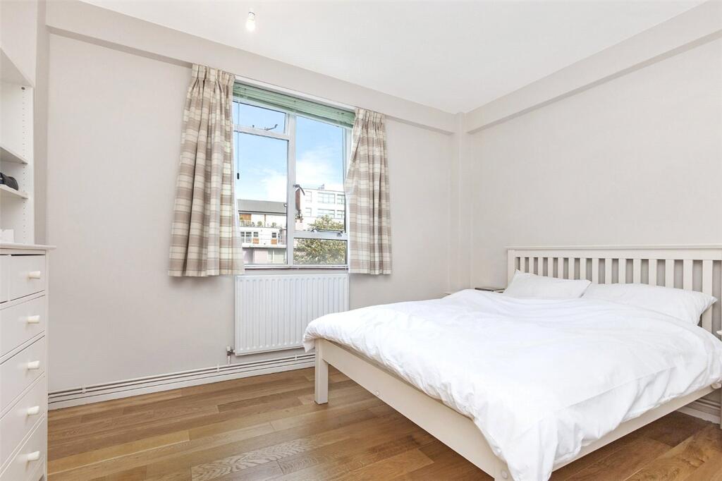 Apartment in London - View 4