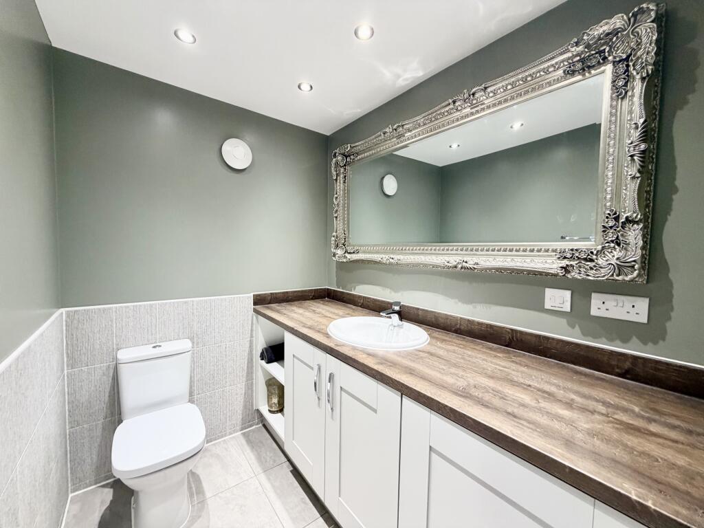 House in Bath - View 5