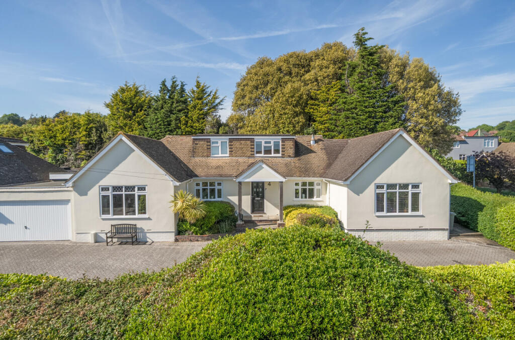 Main image of property: Browning Road, North Lancing, West Sussex, BN15