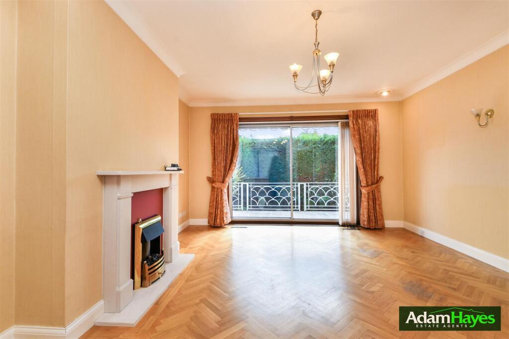 House in London - View 3