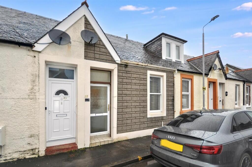 Main image of property: 51 Bourtreehall, Girvan, Ayrshire, KA26 9EN