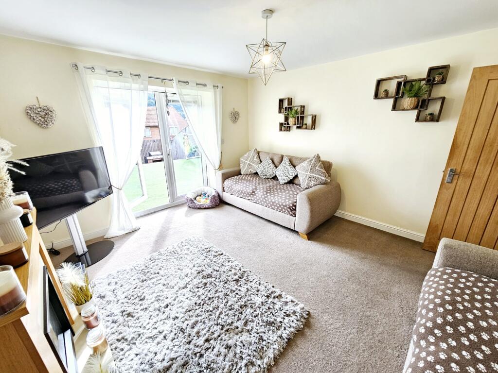 House in York - View 3