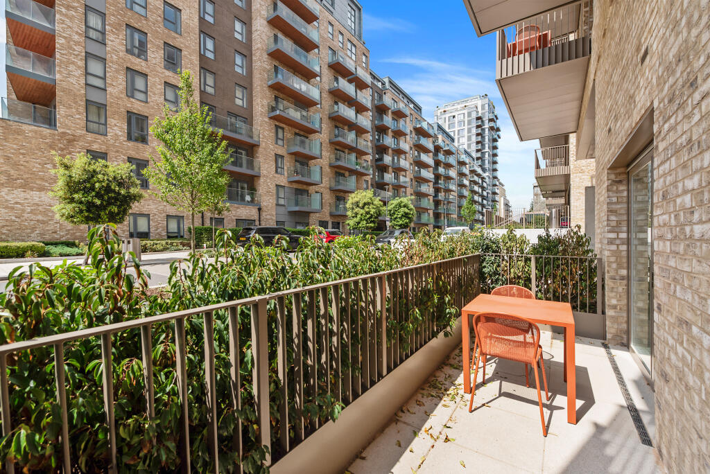 Main image of property: The Draper, Draycote House, Colindale, NW9 4GR