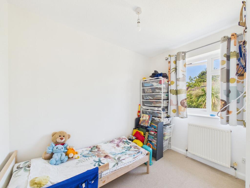 House in Reading, Lower Earley, Earley - More
