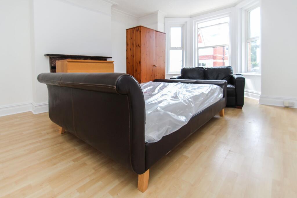 Apartment in Bournemouth - View 4
