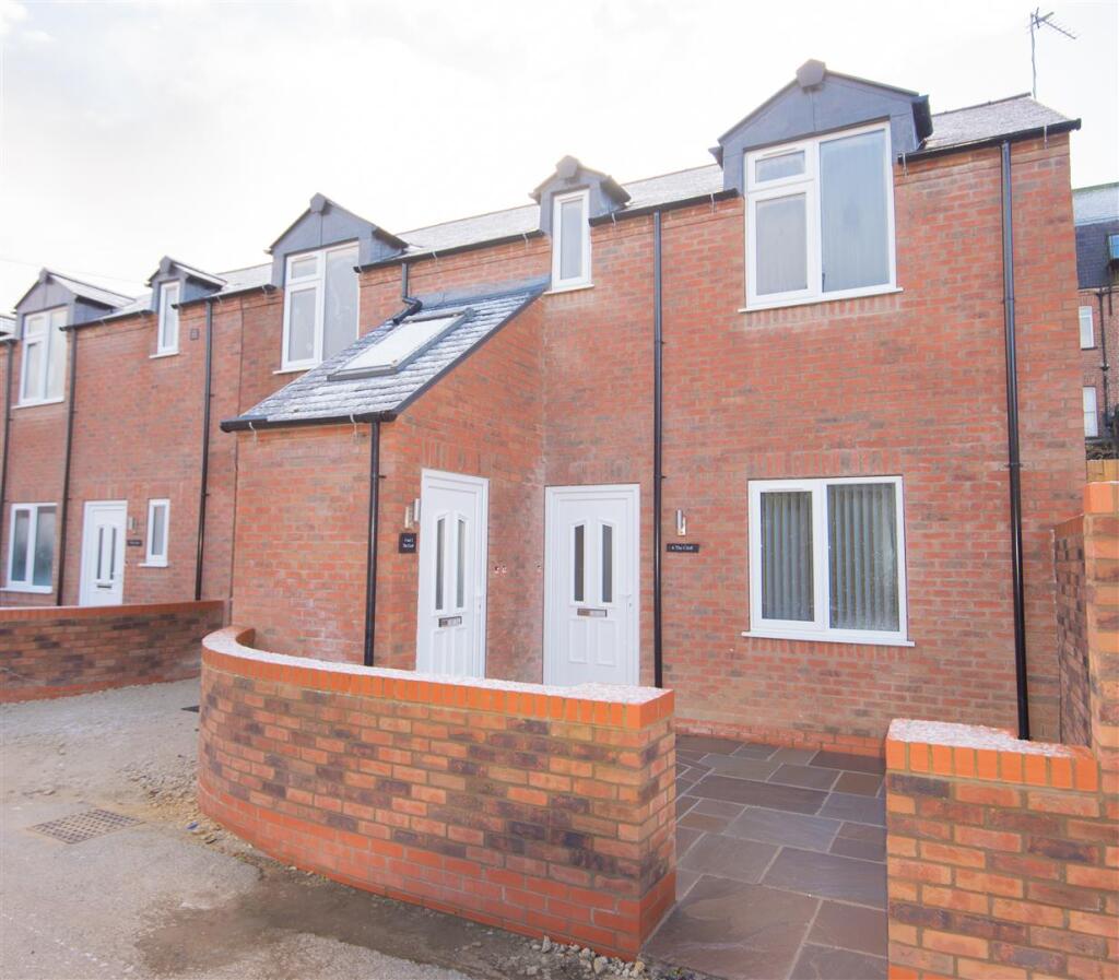 Apartment in York - More