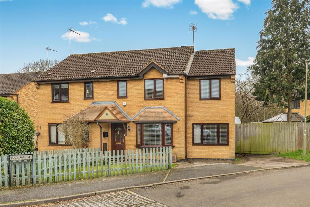 Main image of property: Winchester Close, Banbury