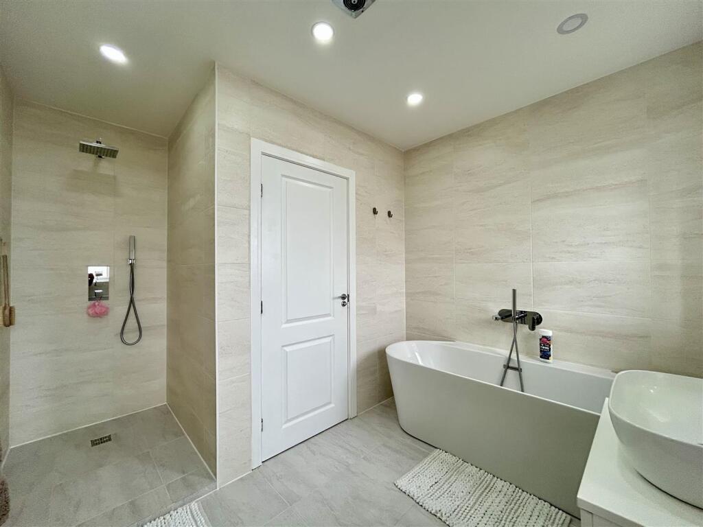 Additional image 21 of Kenilworth Road, Oldbury