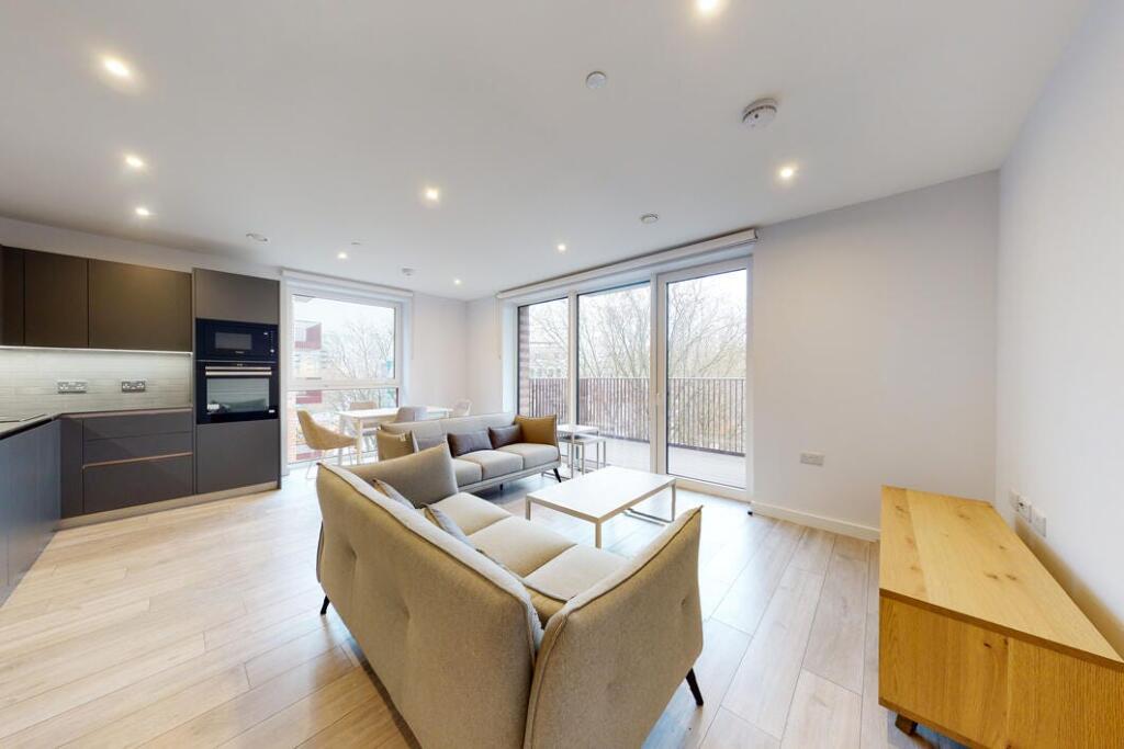 Main image of property: Park Central East