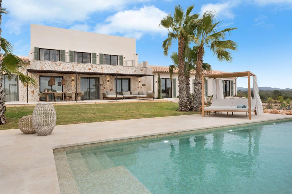 Main image of property: Ses Salines, Mallorca, Balearic Islands