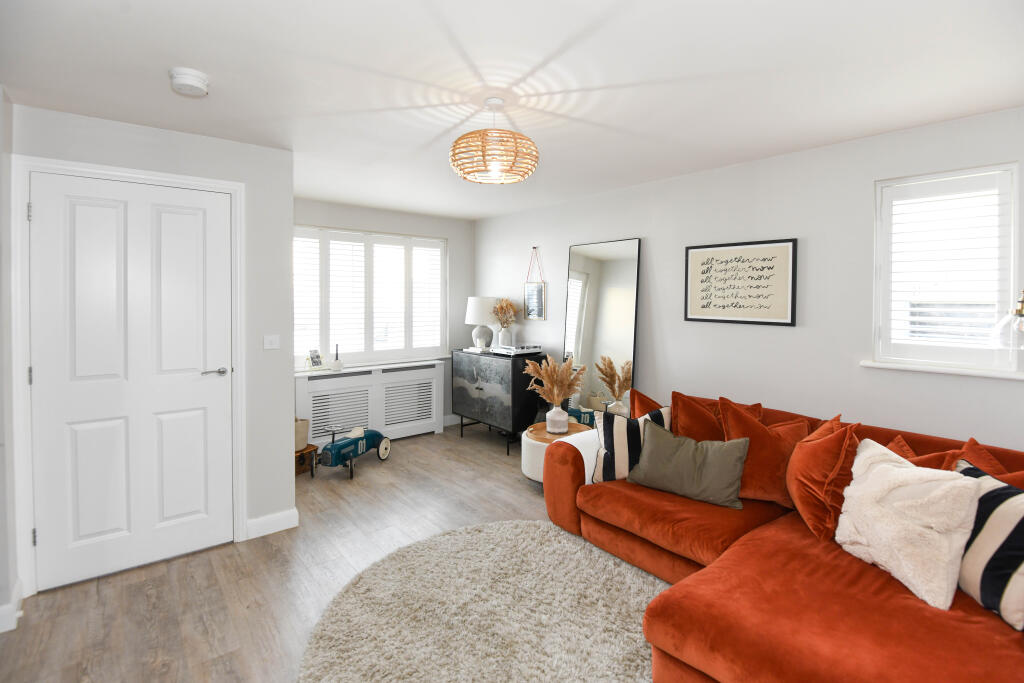 Additional image 2 of Baynton Close, Westbury