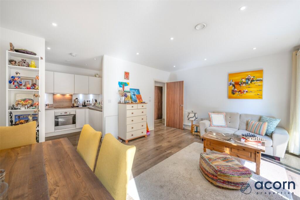 Dunnock House, 21 Moorhen Drive, London, NW9 photo 3