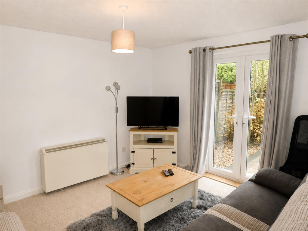 Kingsland Drive, Dorridge - View 2