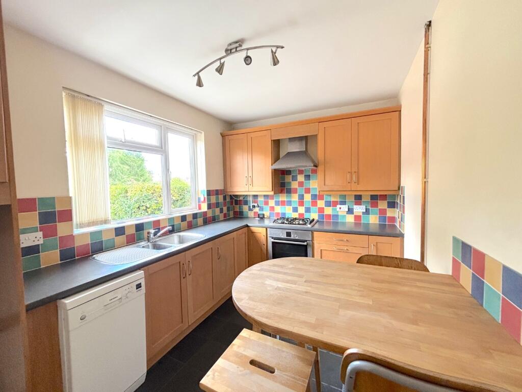 Clapton Road, Midsomer Norton, Radstock photo 3