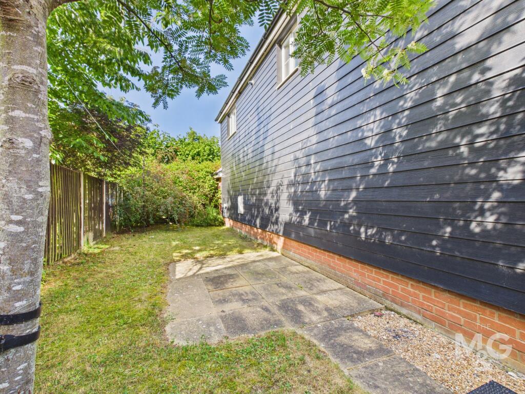 House in Ipswich - View 4
