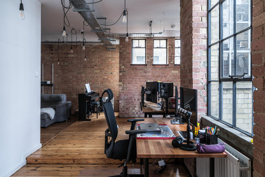 Main image of property: Rampart Street, Whitechapel, E1