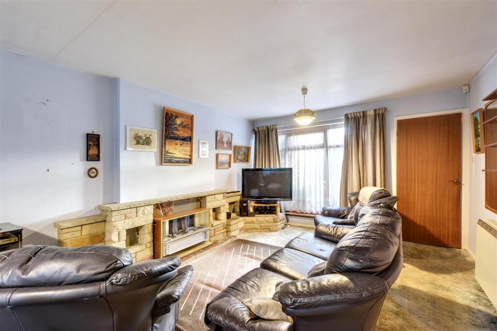 House in Nottingham, Lambley - View 2