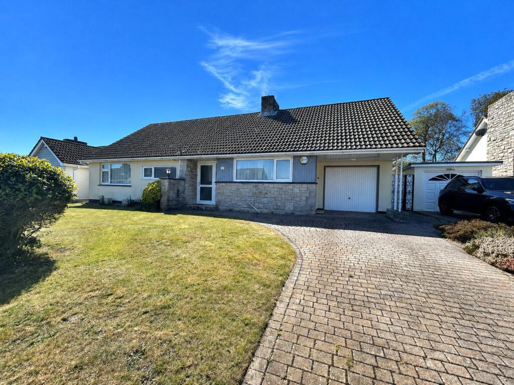 Main image of property: Greenways, Highcliffe, Christchurch, Dorset, BH23