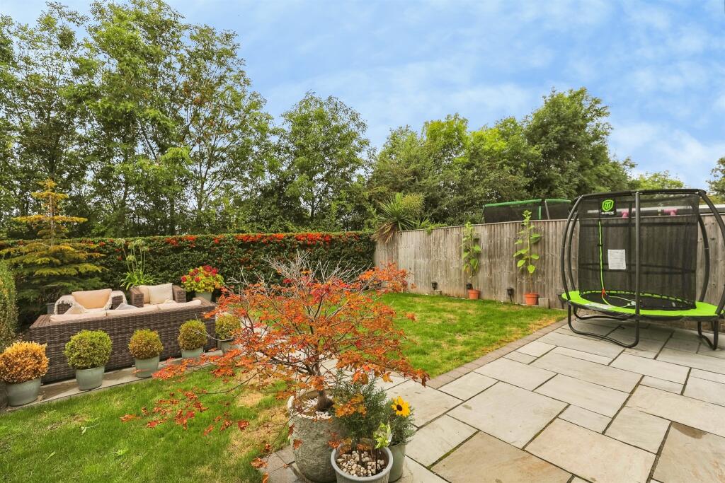House in Sheffield - View 4