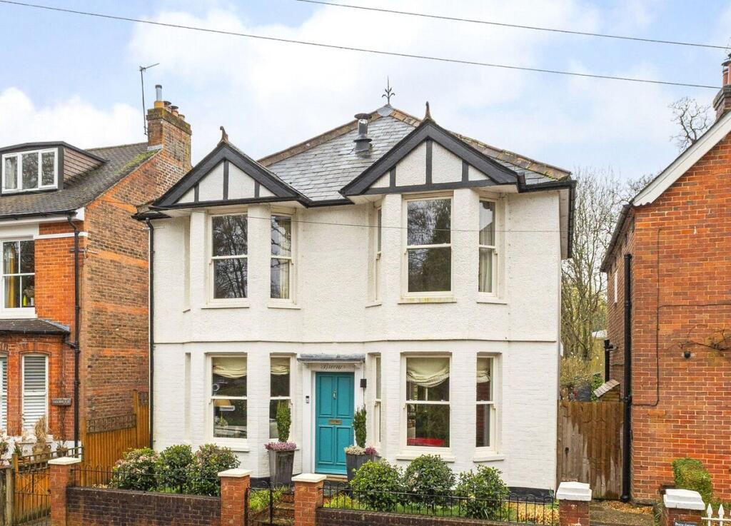 Main image of property: Chichester Road, Midhurst, West Sussex, GU29