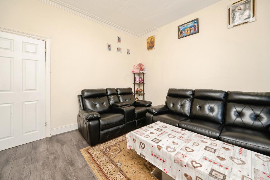 Lonsdale Road, Smethwick photo 5