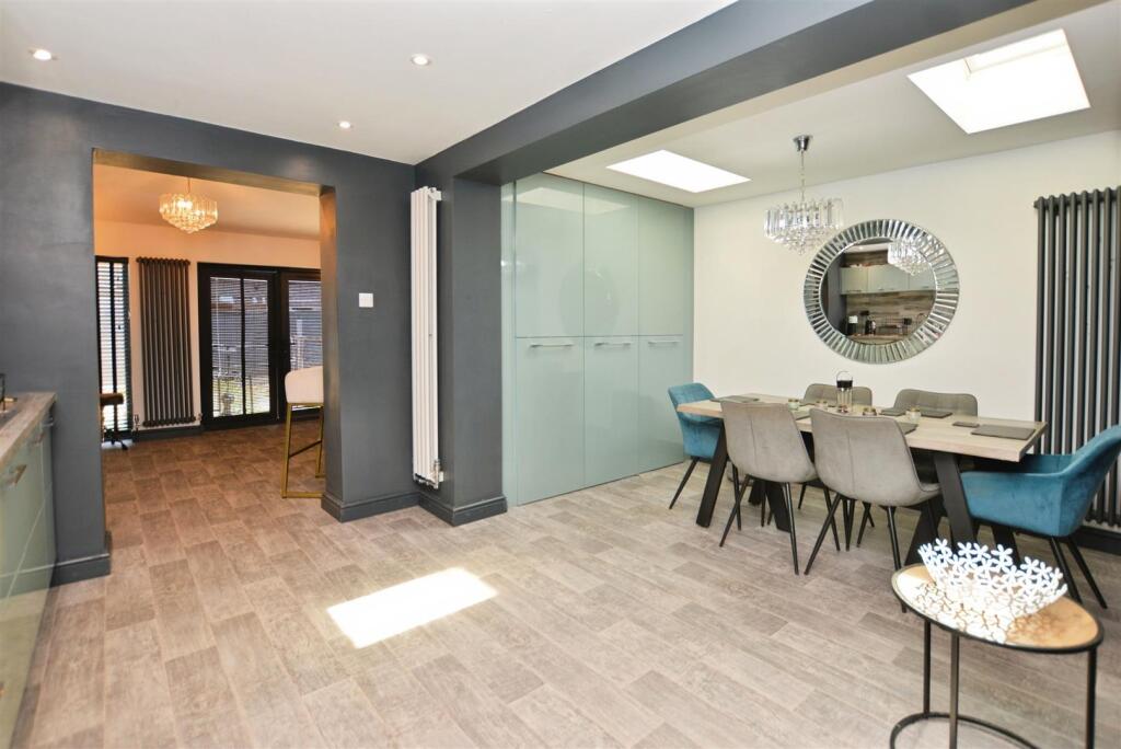 House in Doncaster - View 4
