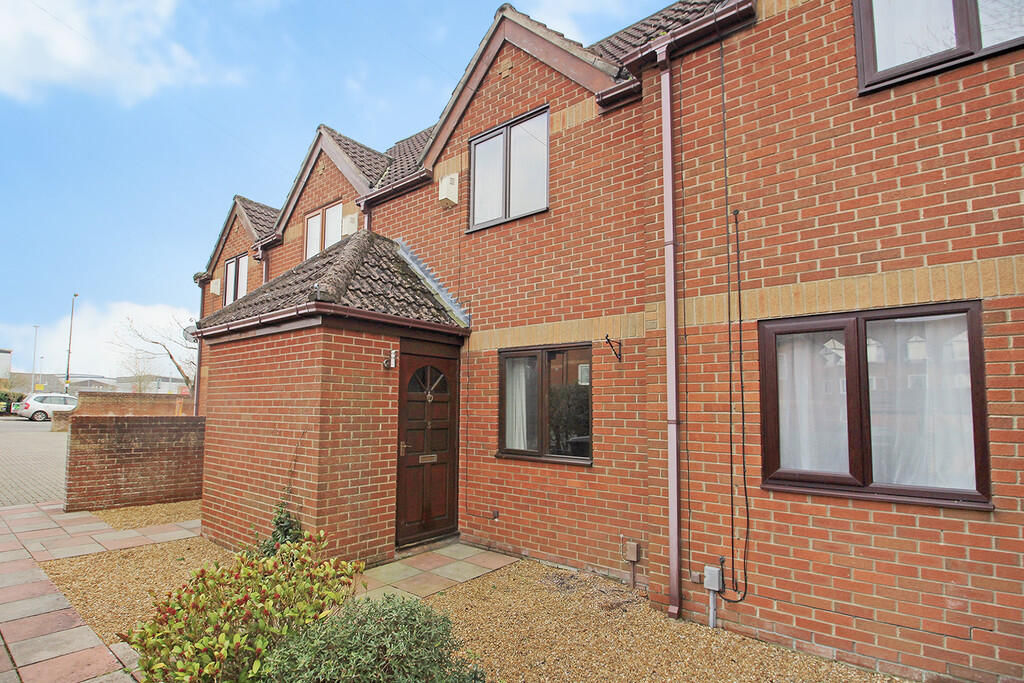 Main image of property: Avenue Court, Warminster