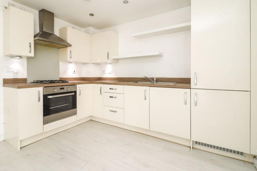 House in Great Denham, Bedford - More