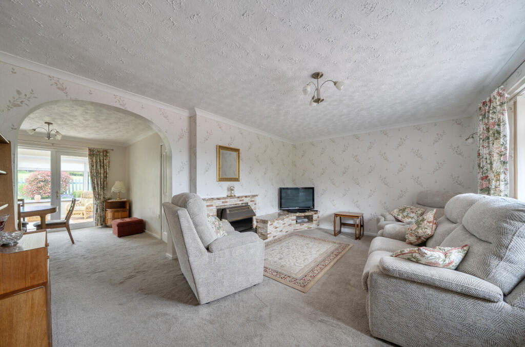 House in Shrewsbury, Bettws - More