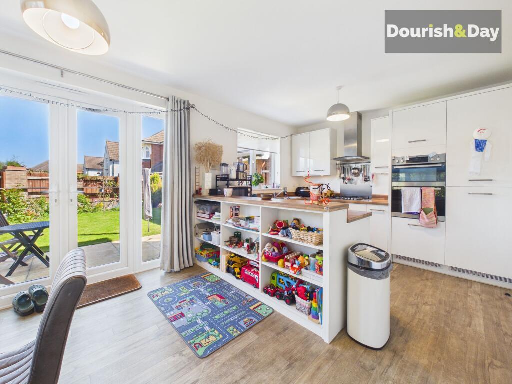 House in Stoke-on-Trent - View 5