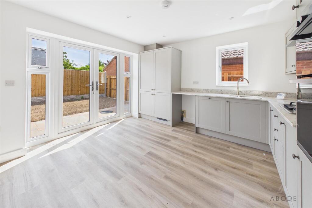 Porters Lane, Findern, Derby photo 4