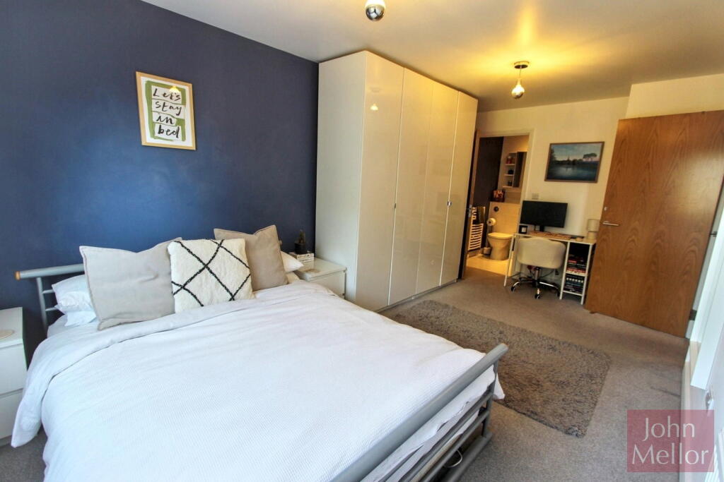 Apartment in Stockport - View 5