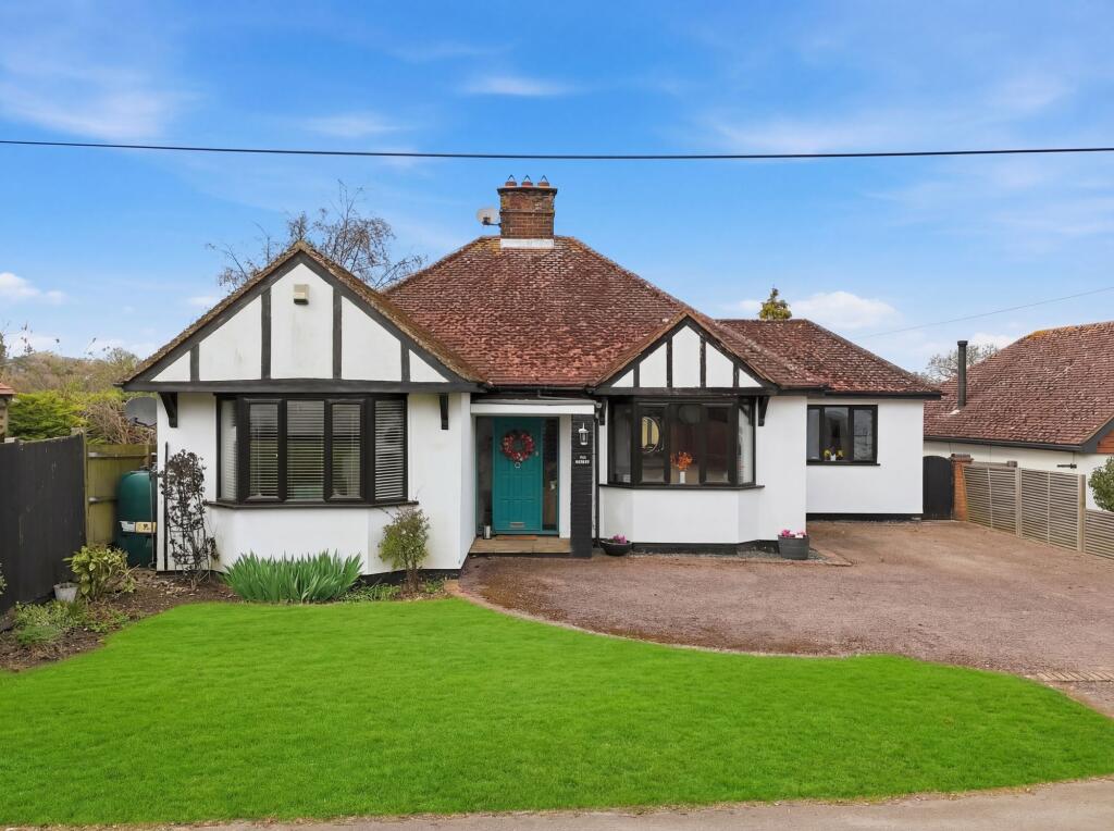 Main image of property: Langley Village, Langley, SG4