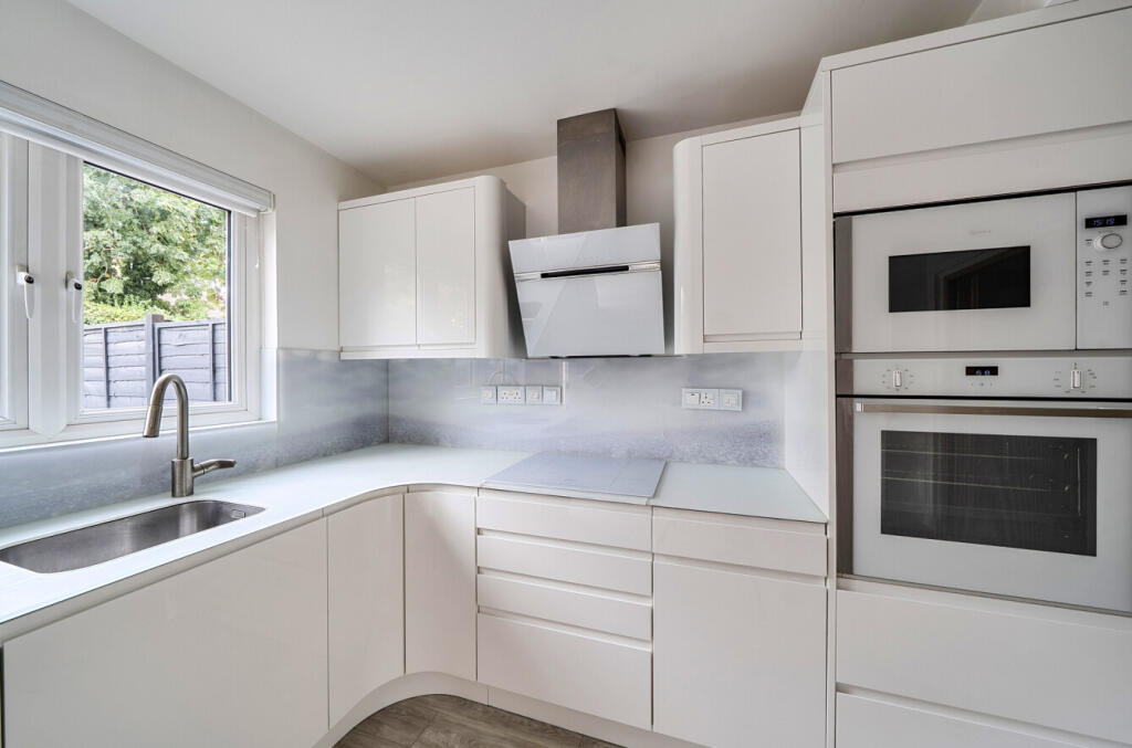 House in Reading - View 5
