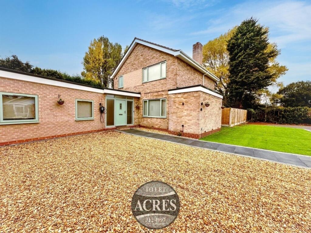 Main image of property: Berkswell Close, Four Oaks