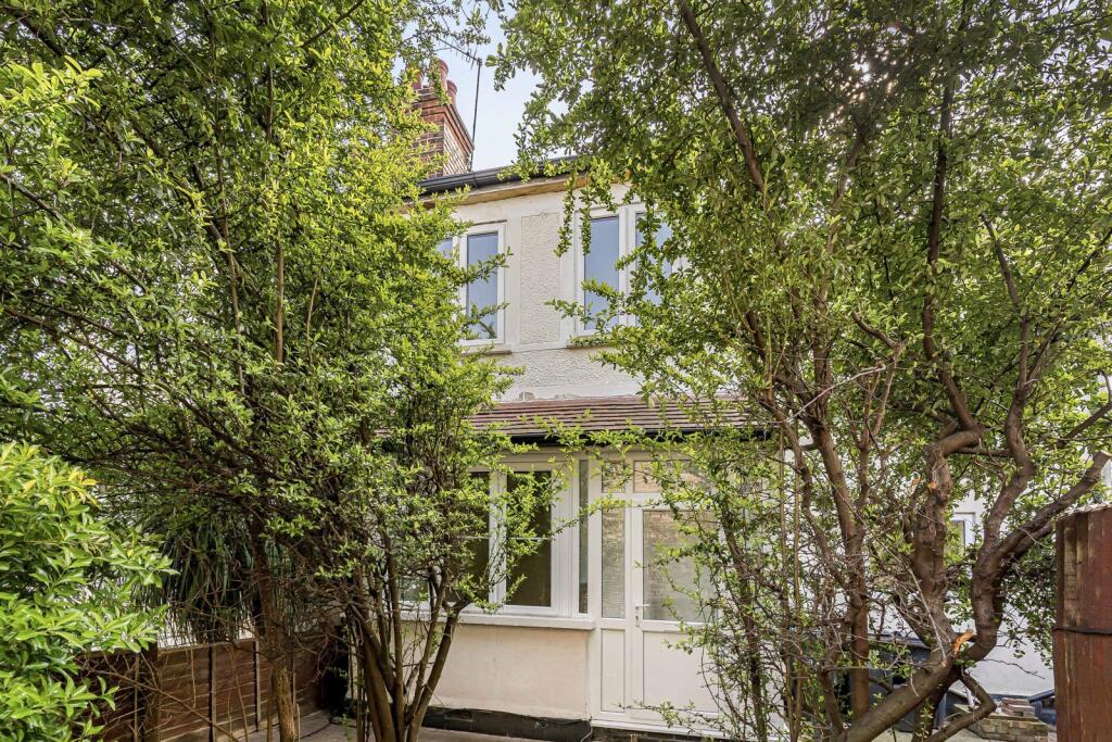 Main image of property: Gilsland Road, Thornton Heath, CR7