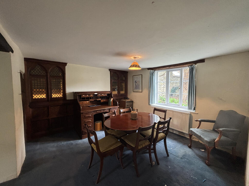 Mowries Farm House, Somerton - More