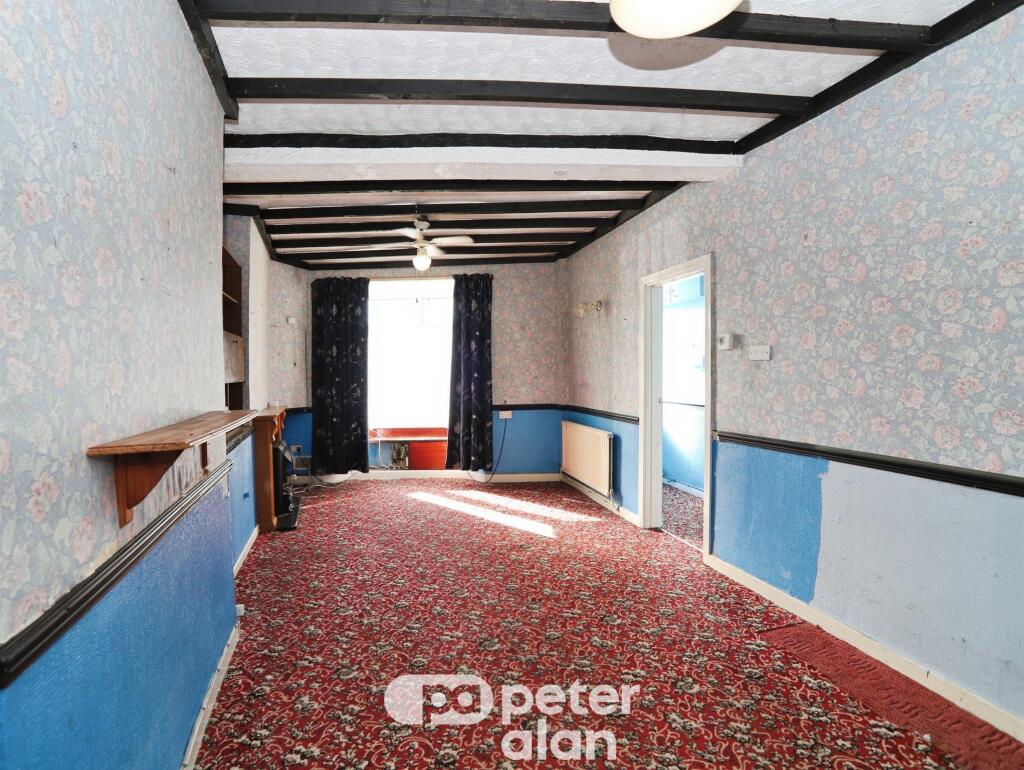 House in Newport, Croesyceiliog - View 2