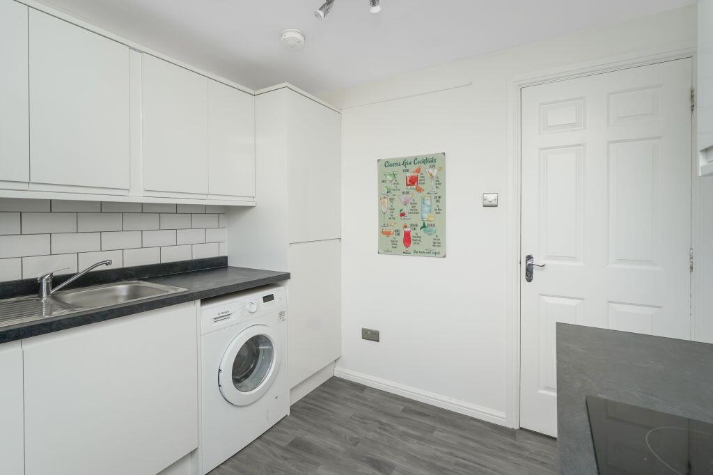 12/9 Stead's Place, Leith, Edinburgh, EH6 5DS - View 6