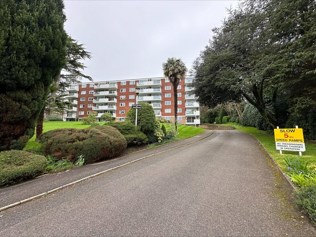 Branksome Wood Road, Bournemouth